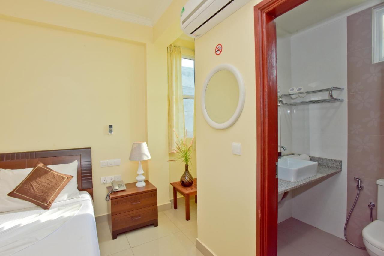 Crystal Beach Inn Μαλέ Εξωτερικό φωτογραφία